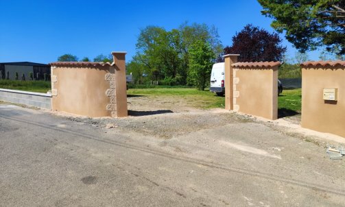 Création d'entrée de propriété à Lentilly